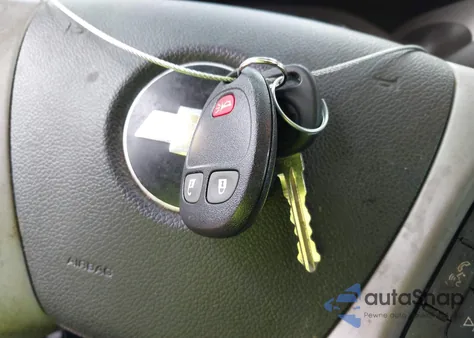 2013 Chevrolet Silverado 1500 Lt from USA, damaged, VIN 1GCRCSE09DZ379696